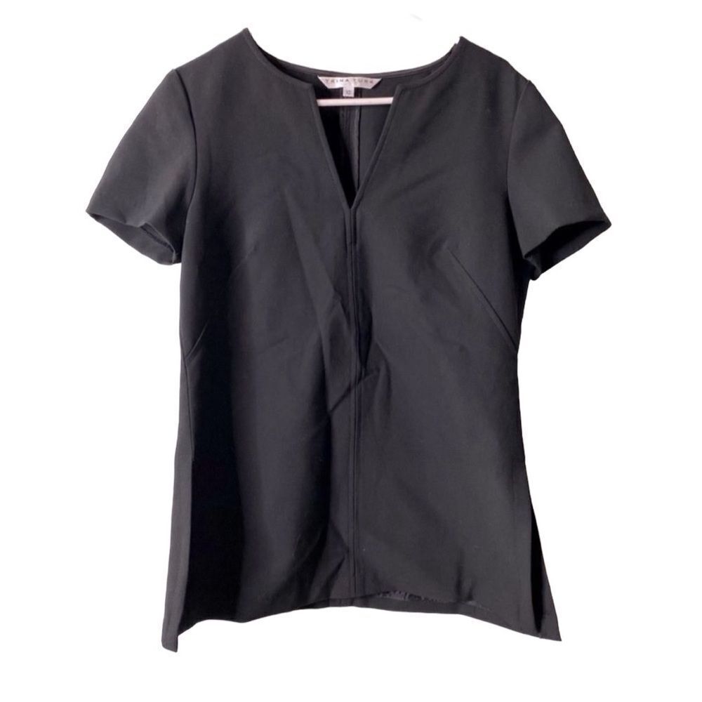 NWOT Trina Turk Black Spirited V-Neck Top Size 10